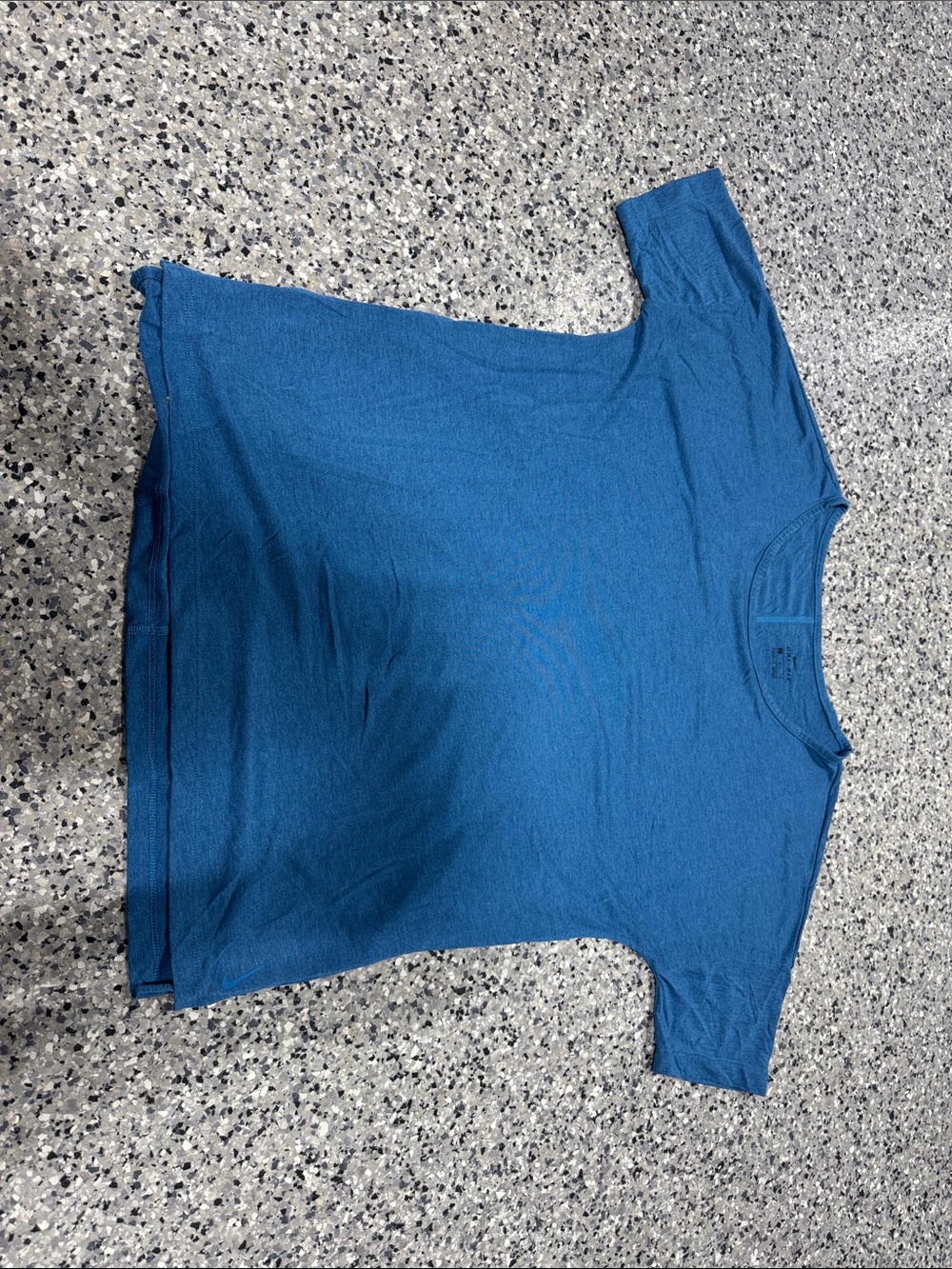 Nike Men's Short Sleeve athletic T-Shirt in Teal Blue